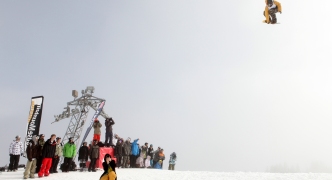 Atsushi Ishikawa - Quiksilver Showdown Over The City- Vancouver,