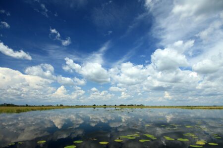 Lake Anapa in Uganda - The Pearl of Africa